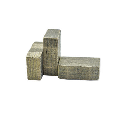 고속 멀티 다이아몬드 세그먼트 부드러운 그라닌 절단 도구 24 * 8.4/7.6 * 15mm 6.5mm