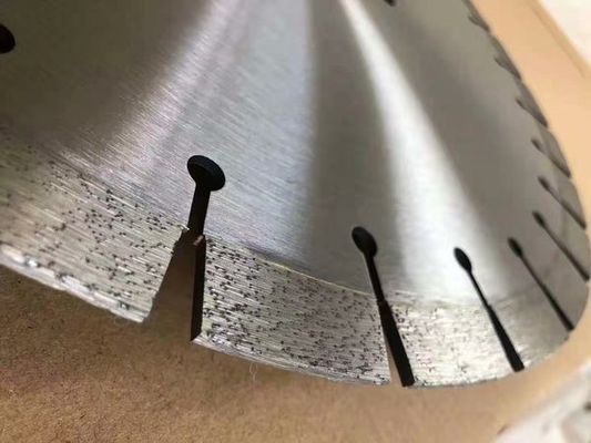 350mm 지름 40mm 세그먼트 모양 정확한 블록 분할을위한 그라닌트 절단 블레이드