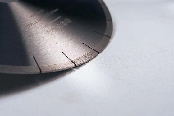 다이아몬드 절단 날카로운 장점을 위해 350mm 14 'U 슬롯 포르셀린 다이아몬드 톱 블레이드