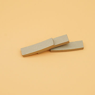 40*6*12mm 대리석 절단 세그먼트 다이아몬드 도구 좋은 속도 OEM 수용