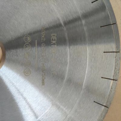 350mm Dekton U- 슬롯 다이아몬드 톱 블레이드 사용자 정의 지원 및 보증 절단