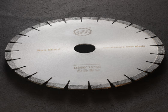 맞춤형 지원 다이아몬드 절단 도구 250MM-900MM 지름 모래 돌 톱 블레이드