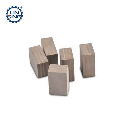 맞춤형 지원 OBM 다이아몬드 세그먼트 24 * 10 * 15mm 인 인도네시아에서 1600mm 톱 블레이드
