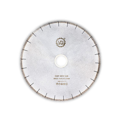 금속 가루 다이아몬드 톱 블레이드 D350mm 데크톤 절단 고급 스타일 습한 절단 디스크