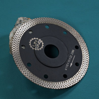 20/22.23/M14/25.4 내부 구멍 D230MM X Mesh 레이저 용접 공정으로 터보 절단 블레이드 디스크