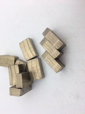 맞춤형 지원 OBM 그라나이트 멀티 톱 블레이드용 다이아몬드 서그먼트 빠른 절단