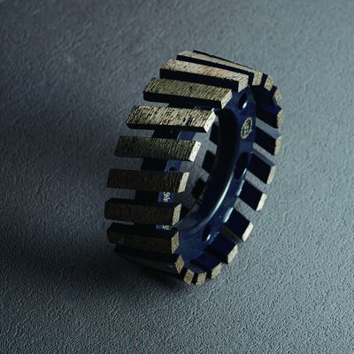 유연하고 내구성 다이아몬드 세그먼트 된 CNC 터보 스터빙 휠 86mm 휠
