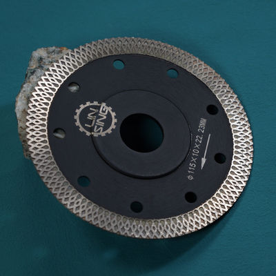5/8in Arbor 사이즈 105MM 115MM 터보 다이아몬드 절단 톱 블레이드 다이아몬드 파우더 합금 강철